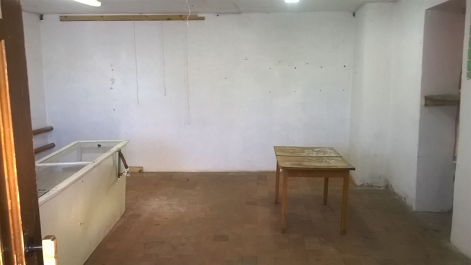 Торговое помещение в аренду в п. Куженере